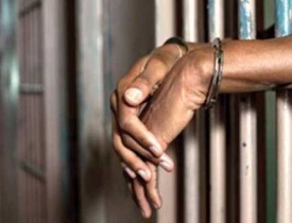 الداخلية تضبط شخص لإنتحاله صفة ضابط ونصبه على المواطنين في ١٢٦ الف جنيه 