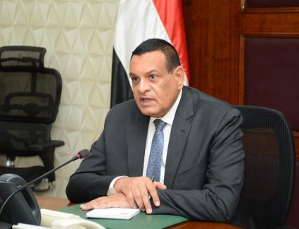 وزير التنمية المحلية يتابع إجراءات تشغيل مجمعات الخدمات الحكومية بقرى«حياة كريمة» في دمياط  