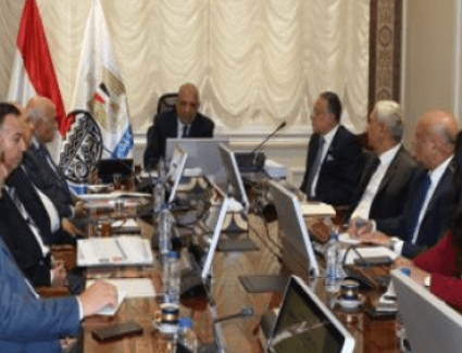 «قطاع الأعمال» تستعرض برامج التطوير وإعادة الهيكلة وتنفيذ المشروعات