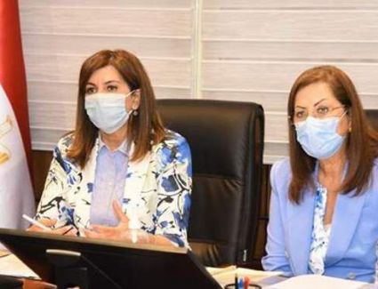 وزيرتا الهجرة والتخطيط تنفذان المرحلة الثانية من مبادرة "نورت بلدك"