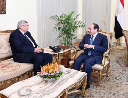  رسائل مستشار الرئيس بشأن متابعة جهود الدولة في التعامل مع فيروس كورونا المستجد