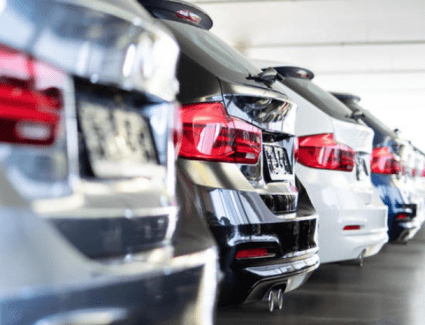 هل هذا هو أسوأ وقت للحصول على قرض سيارة طويل الأمد ؟