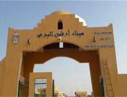 جمارك أرقين تحبط تهريب عدد من الهواتف المحمولة بحوزة راكب أجنبي