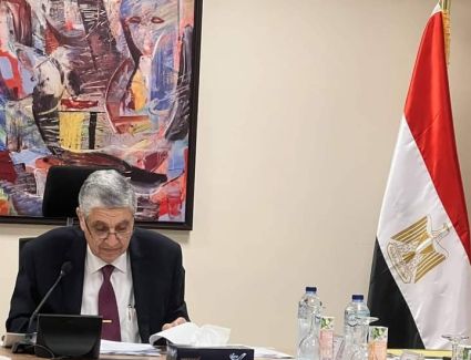 وزير الكهرباء يترأس مجلس إدارة هيئة تنمية واستخدام الطاقة الجديدة والمتجددة