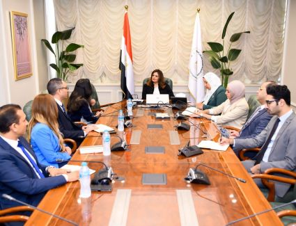  وزيرة الهجرة تبحث التعاون المشترك مع شركة «ابدأ» لتدريب وتأهيل الشباب لسوق العمل