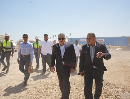 بالشراكة مع شركة ترسانة جنوب البحر الأحمر.. الفريق أسامة ربيع: «الانتهاء من أعمال بناء ٢٥ مركب صيد و ٥٠ قارب للعمل بالبحيرات »