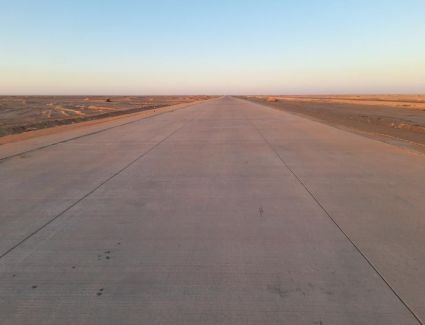 بطول 300 كم.. «الإسكان» تتابع الموقف التنفيذى لمشروع ازدواج طريق «سيوة / مطروح» 