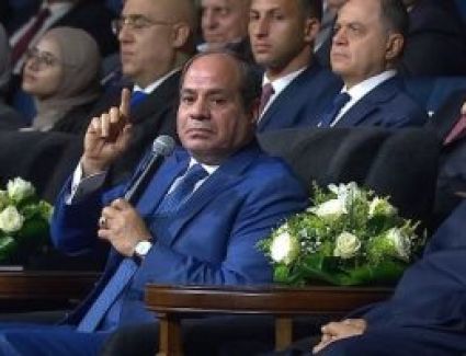 رسائل الرئيس السيسي خلال «حكاية وطن»: مشروع قناة السويس الجديدة استهدف جمع المصريين على قلب رجل واحد