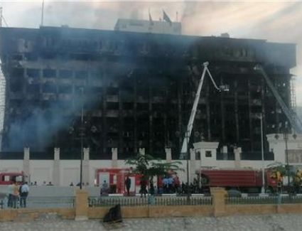 تايم لاين.. حريق مديرية أمن الاسماعيلية لحظة بلحظة