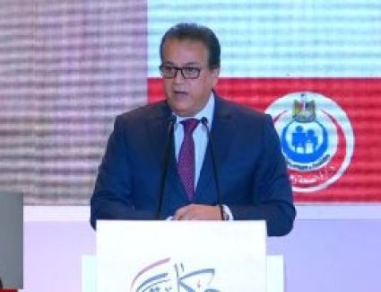 في اليوم الثالث من «حكاية وطن».. وزير الصحة: مصر أول دولة في التاريخ ستحصل على شهادة الخلو من فيروس «سي» والمبادرات الرئاسية نقلت القطاع لمكان مختلف