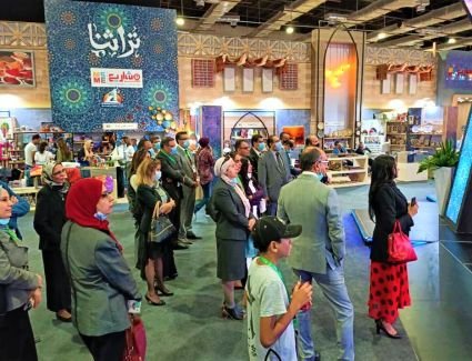 نيفين جامع: مصر تمتلك مزايا تنافسية في مجال الصناعات اليدوية والحرفية تؤهلها للتواجد في الاسواق العالمية