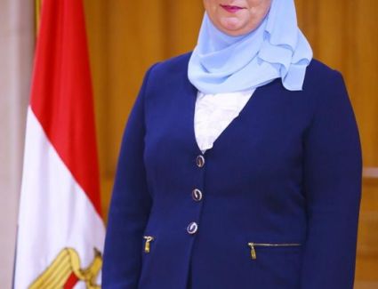 وزيرة التضامن: صرف ١٠٠ جنيه منحة لــ ٤٠٩ آلاف مواطن من مستحقي كرامة 