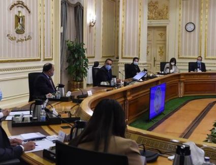 مدبولى.. يشدد على سداد جميع الأعباء التصديرية المتأخرة لمستحقيها قبل نهاية العام