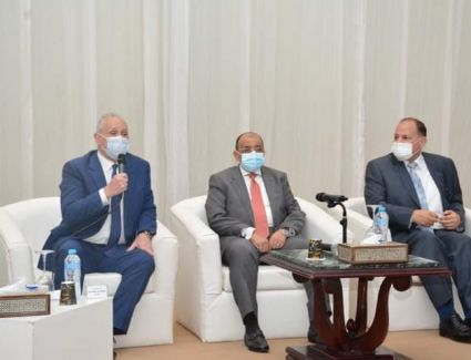 وزير التمية المحلية: تنفيذ 1592 مشروع باستثمارات 9.6 مليار جنيه فى قطاعات الصحة والتعليم