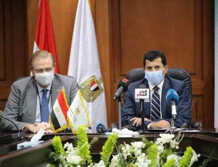 وزير الرياضة وصندوق الأمم المتحدة للسكان يطلقا مباردة "لا للتحرش"