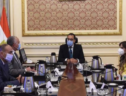 بسبب عدم الاستقرار الأحوال الجوية.. مدبولي يوجه برفع درجة الاستعداد وتشغيل غرف إدارة الأزمات