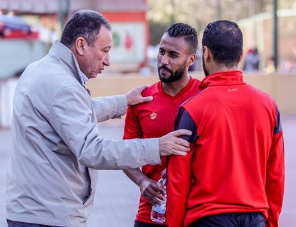 الخطيب يطالب عاشور بالاعتزال وتلبية رغبة الأهلي