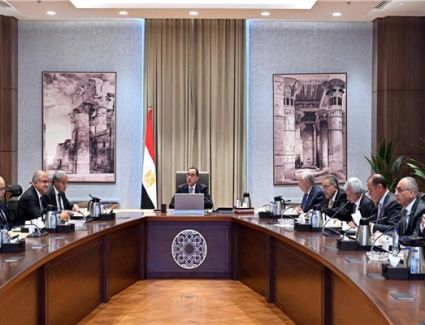 رئيس الوزراء يتابع الموقف التنفيذي لمبادرة «خفض أسعار السلع الأساسية»
