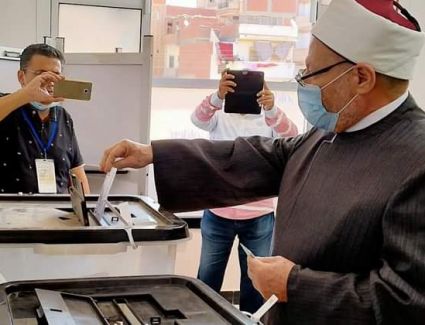 مفتي الجمهورية: التصويت واجب وطني وأدعو الجميع للمشاركة الفعالة في الانتخابات