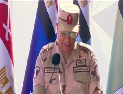 قائد الجيش الثالث الميداني: القوات المسلحة شهدت نقلة نوعية تنظيما وتدريبا وتسليحا