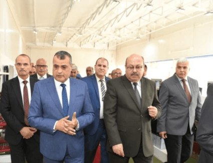 وزير قطاع الأعمال يجتمع برؤساء الشركات القابضة ويوجه برفع الوعي وزيادة الإنتاج