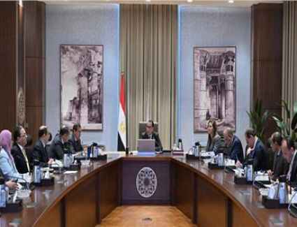 رئيس الوزراء يوجه بسرعة طرح مشروعات «المثلث الذهبي» على القطاع الخاص