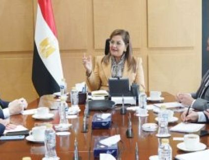 بعد حصوله على رخصة عمل في مصر.. وزيرة التخطيط تبحث دعم التعاون مع بنك «ستاندرد تشارترد» 