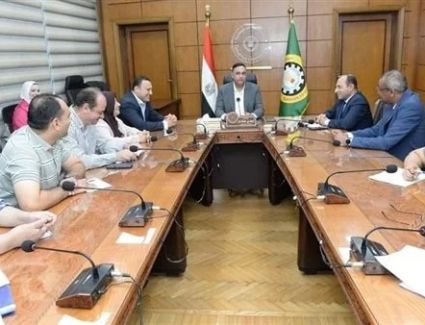 «التنمية الصناعية» تبحث توصيل المرافق لـ108 فدان في جمصة