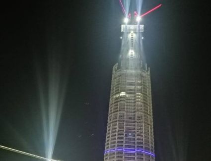 وزير الإسكان: معدل تنفيذ البرج الأيقونى بالعاصمة الإدارية وصل إلى الطابق 49 بارتفاع 240 متر