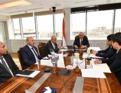 وزير الإسكان لـ  «cscec» الصينية: كل الدعم لتنفيذ منطقة الأعمال المركزية بالعاصمة الإدارية