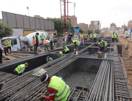 وزير النقل يتفقد أعمال تطوير الطريق الدائري ويتابع  التقدم في نقل المرافق المتعارضة