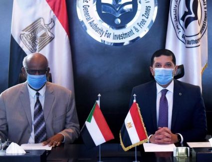 رئيس هيئة الاستثمار يبحث مع سفير السودان سبل تعزيز الاستثمارات المتبادلة بين البلدين