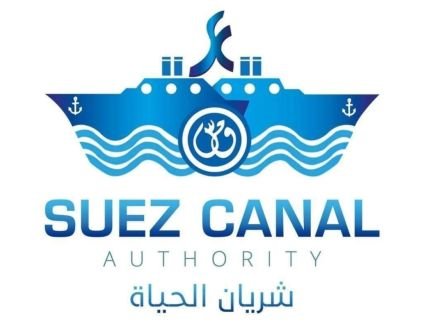 قناة السويس: الهيئة تدفع بأربع قاطرات لقطر سفينة الحاويات ONE ORPHEUS بعد تعطل دفة السفينة