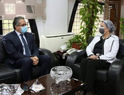  "العناني" و"فؤاد"  يعقدان اجتماعا لمناقشة سبل دعم السياحة البيئية والسياحة المستدامة 