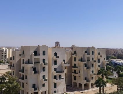 بمساحات تتراوح من ( ٦٣م٢ : ٩٣م٢) .. طرح ١١٦٠ وحدة سكنية كاملة التشطيب بمدينتي العبور الجديدة وأسيوط الجديدة 