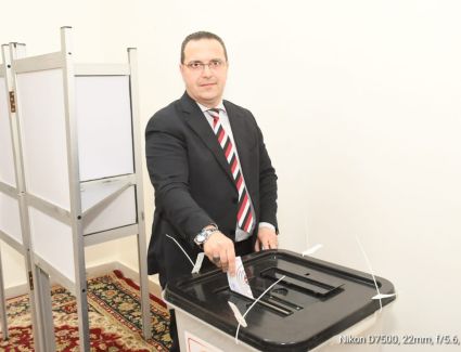 قيادات الإسكان يدلون بأصواتهم ويتفقدون اللجان الانتخابية بالعاصمة الإدارية الجديدة