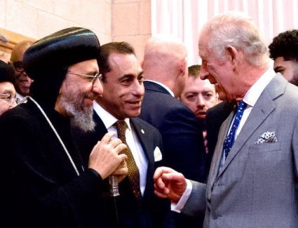 مؤسس شركة المصريين بالخارج في بريطانيا يستقبل الملك تشارليز الثالث بكنيسة القديس جورج ستيفنيج