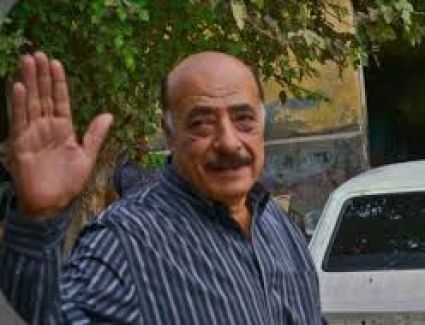 كورونا يضرب من جديد صفوف الممثلين.. وفاة الفنان فايق عزب