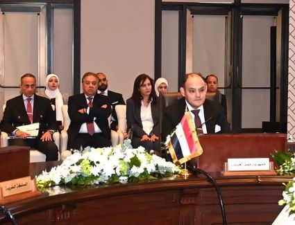 وزير التجارة يشارك في اجتماع لجنة الشراكة الصناعية التكاملية بين مصر والإمارات والأردن والبحرين في المنامة