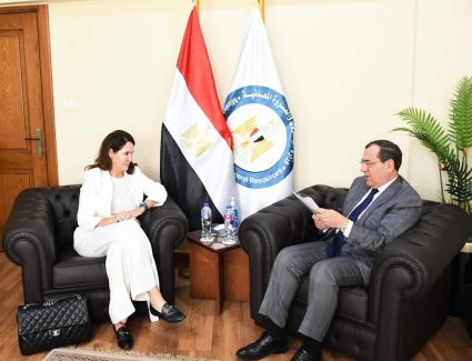 وزير البترول يستقبل رئيسة شركة «بى بى» البريطانية للغاز وخفض الكربون