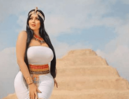 بكفالة 1000 جنيه.. إخلا سبيل سلمى الشيمي ومصور الفوتوسيشن