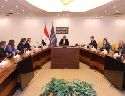 وزير الاتصالات يبحث مجموعة فودافون العالمية «فويس» خطط الشركة التوسعية في مصر