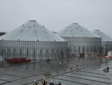 خلال تفقد صومعة غرب بورسعيد..التموين:  احتياطي القمح يكفي 4.2 شهر والزيت 5.3 شهر والسكر 5.4 شهر 