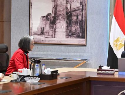  رئيس الوزراء يستقبل رئيسة الاتحاد الدولي لجمعيات الصليب والهلال الأحمر