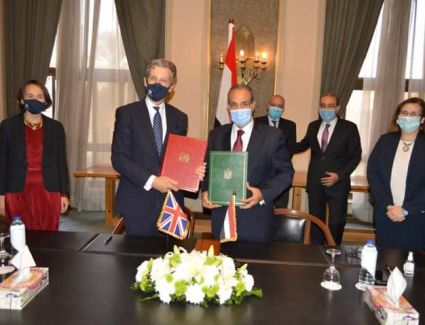الحكومة توقع إتفاقية المشاركة المصرية البريطانية مع المملكة المتحدة  