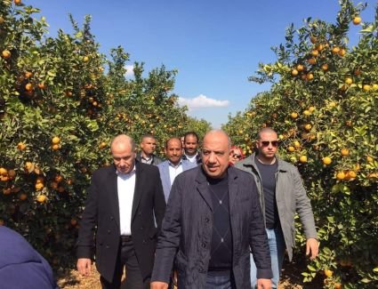  وزير قطاع الأعمال العام: التوسع في زراعة محصولي القمح وبنجر السكر ومشروعات جديدة للتصنيع الزراعي والإنتاج الحيواني والداجني ومناحل لإنتاج العسل