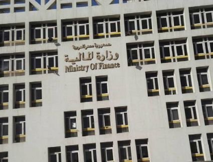 قرار الحكومة بشأن إيقاف الإعفاءات الضريبية الممنوحة للمستثمرين نتيجة تداعيات أزمة كورونا