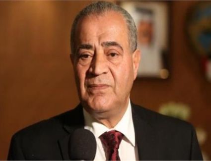 وزير التموين يلزم التجار بشروط لتخزين السلع الاستراتيجية