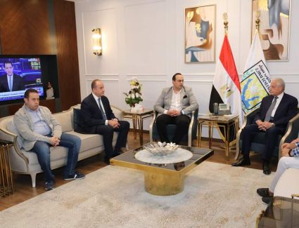 الرعاية الصحية وإيكو ميديكال الإماراتية يبحثان مع محافظ جنوب سيناء تعزيز السياحة العلاجية والاستثمارات