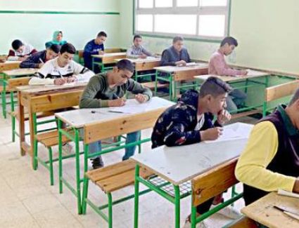 قرار الحكومة بشأن تغيير نظام امتحانات الشهادة الإعدادية وتقييم الطلاب بنظام الأبحاث
